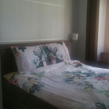 Astronomiczny Apartament , Mieszkanie 2 Pokojowe. Parking. Torun Exterior foto