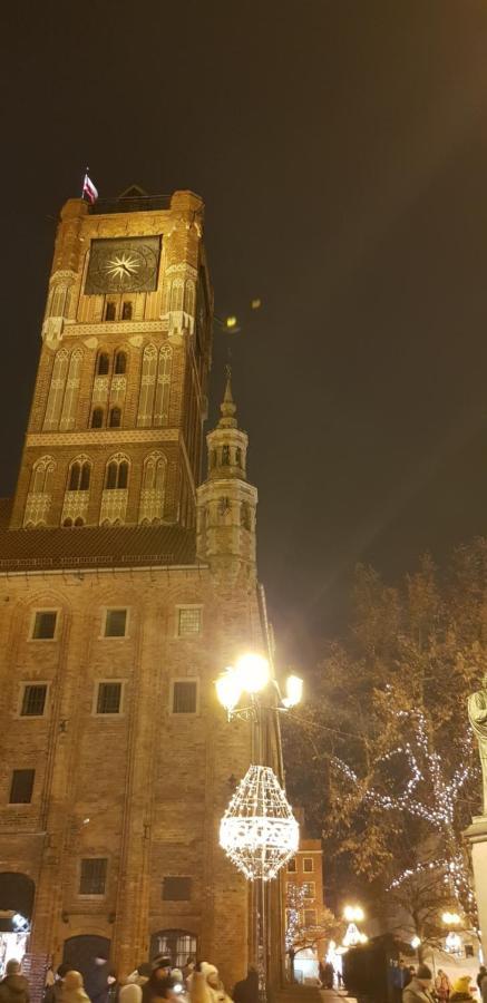 Astronomiczny Apartament , Mieszkanie 2 Pokojowe. Parking. Torun Exterior foto